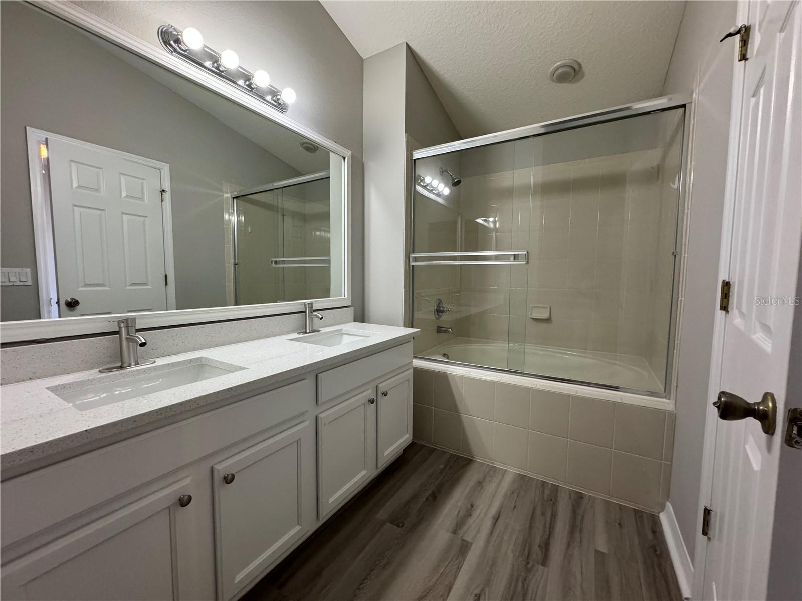 LAKES/WINDERMERE-LK REAMS TWNH - Residential Lease