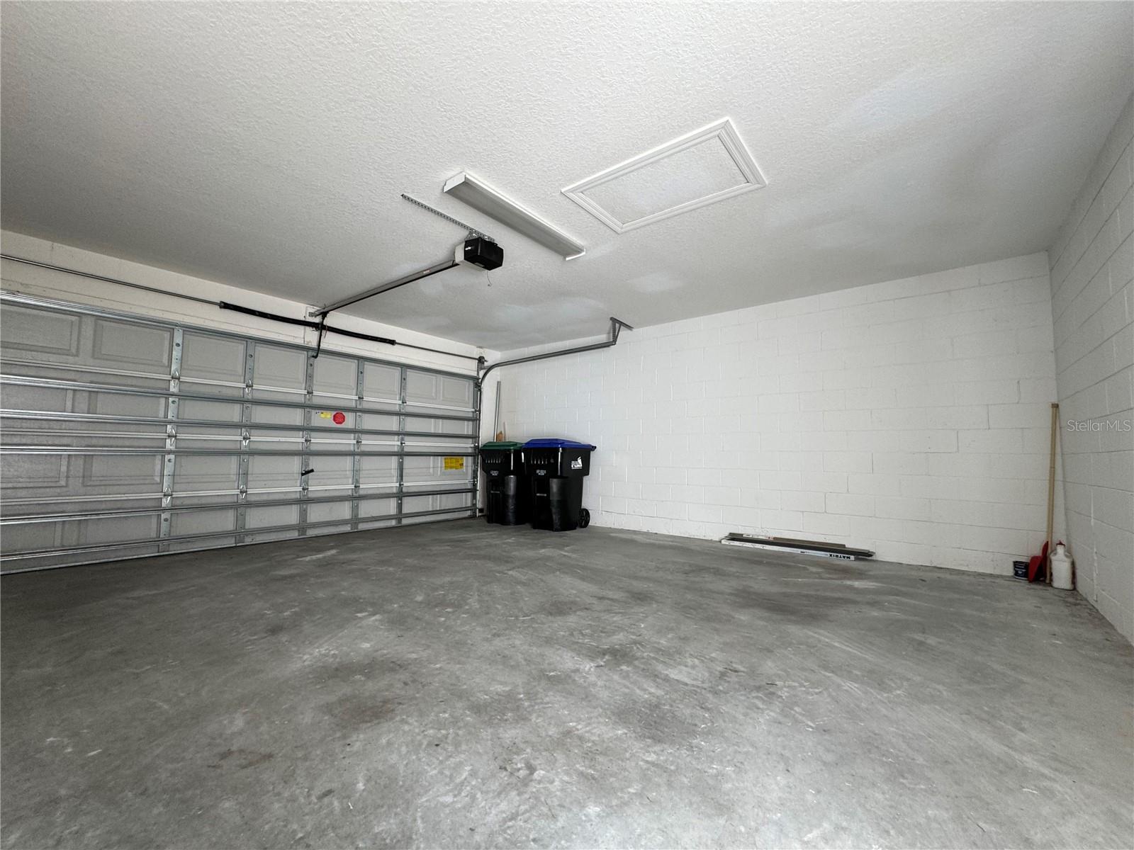 LAKES/WINDERMERE-LK REAMS TWNH - Residential Lease