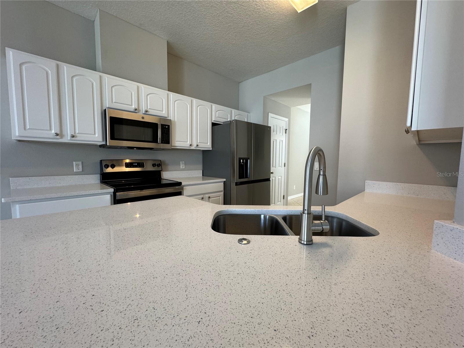 LAKES/WINDERMERE-LK REAMS TWNH - Residential Lease