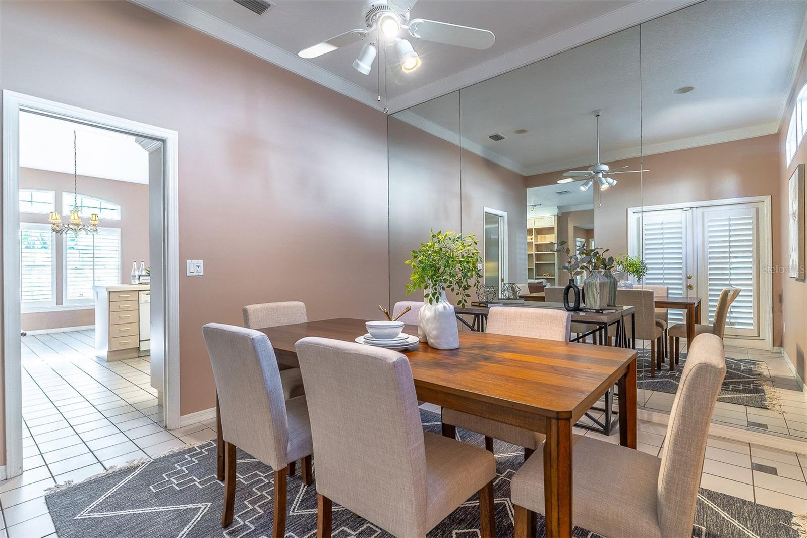 MC INTYRE PLACE CONDO - Residential