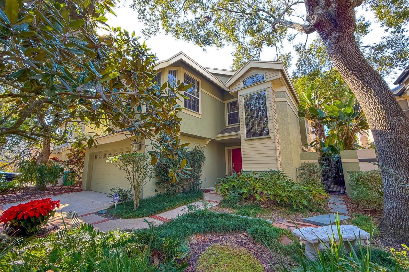 785 MCINTYRE AVENUE 785