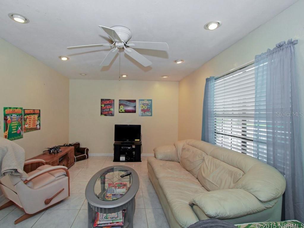 Florida Shores 01 - Residential