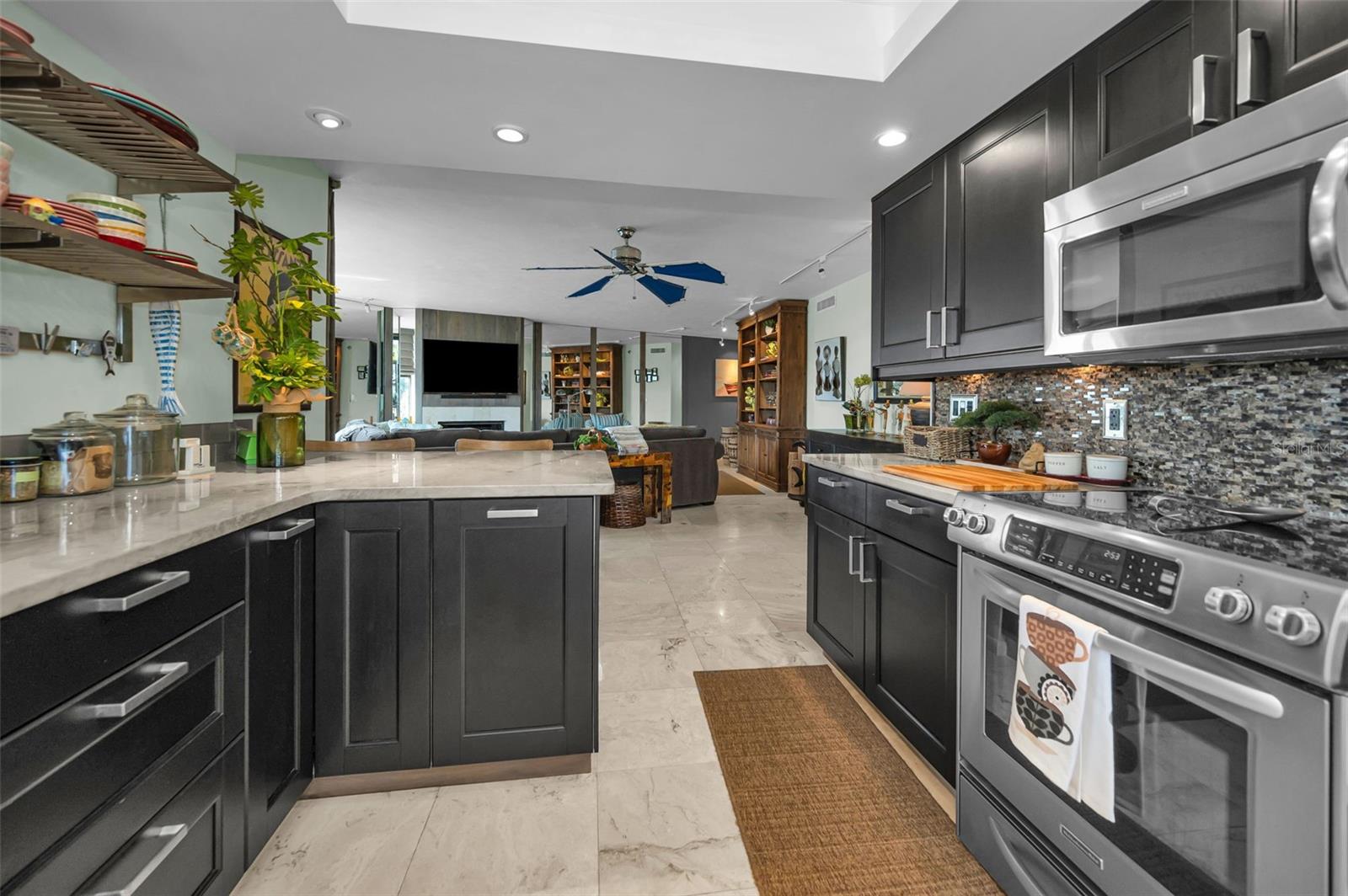 DANS ISLAND ON SAND KEY CONDO - Residential