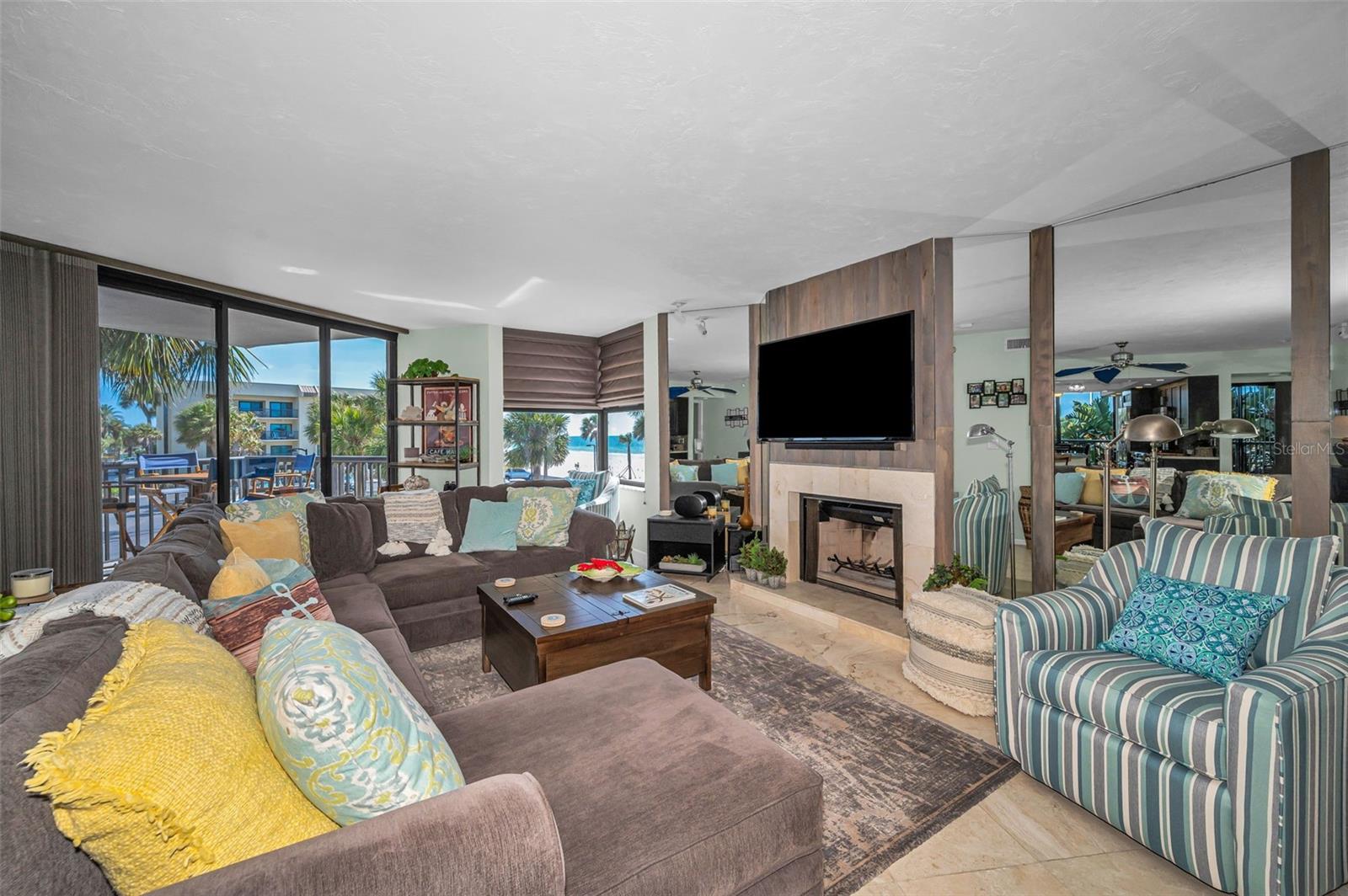 DANS ISLAND ON SAND KEY CONDO - Residential