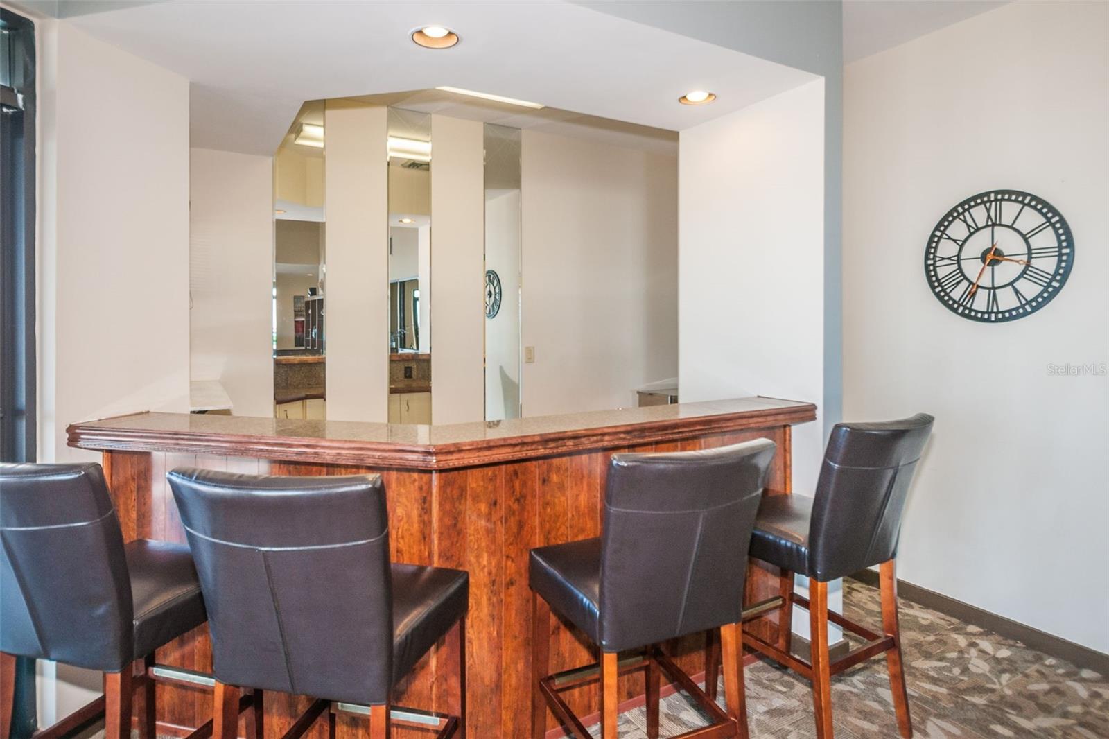 DANS ISLAND ON SAND KEY CONDO - Residential