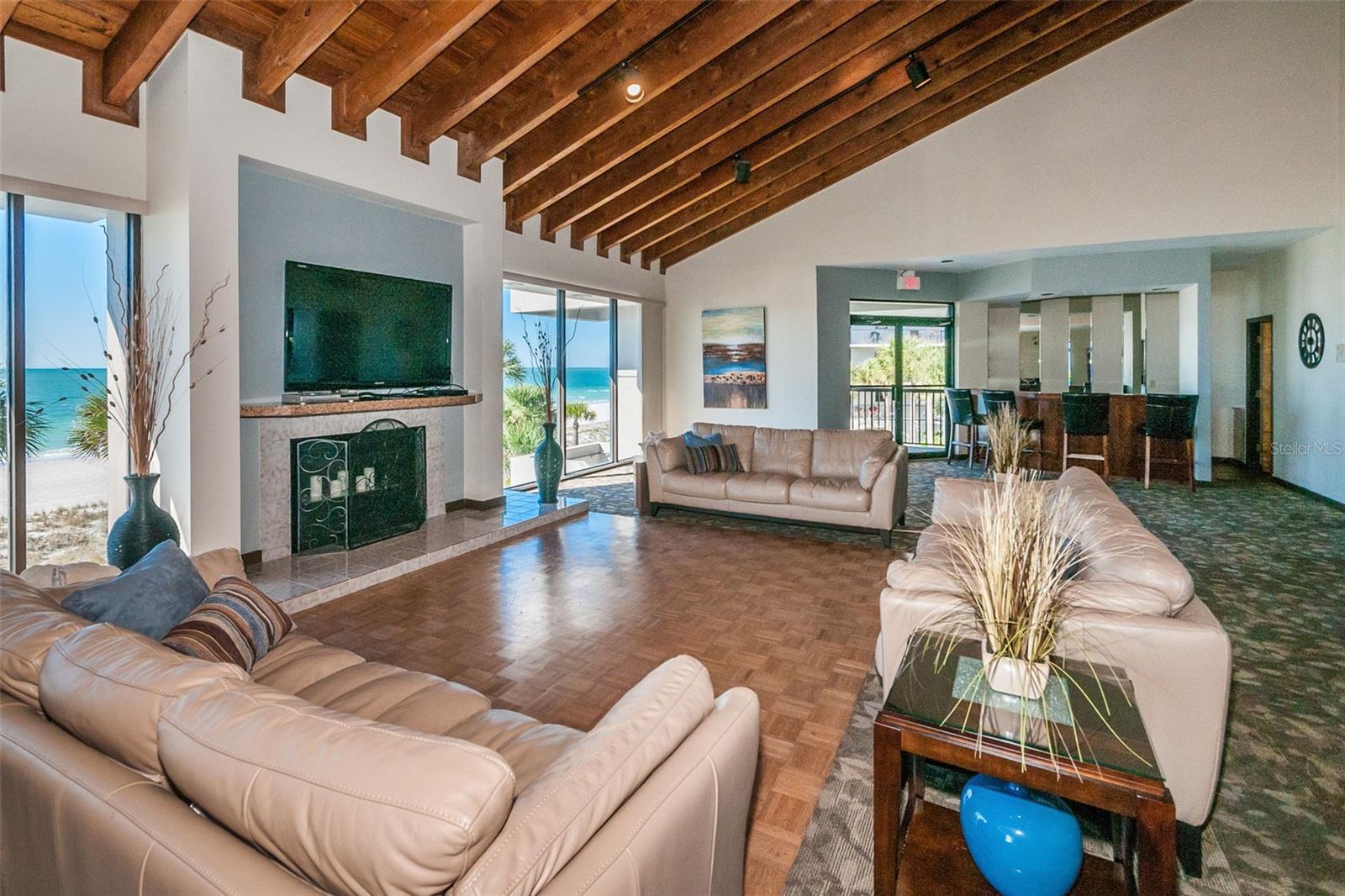 DANS ISLAND ON SAND KEY CONDO - Residential