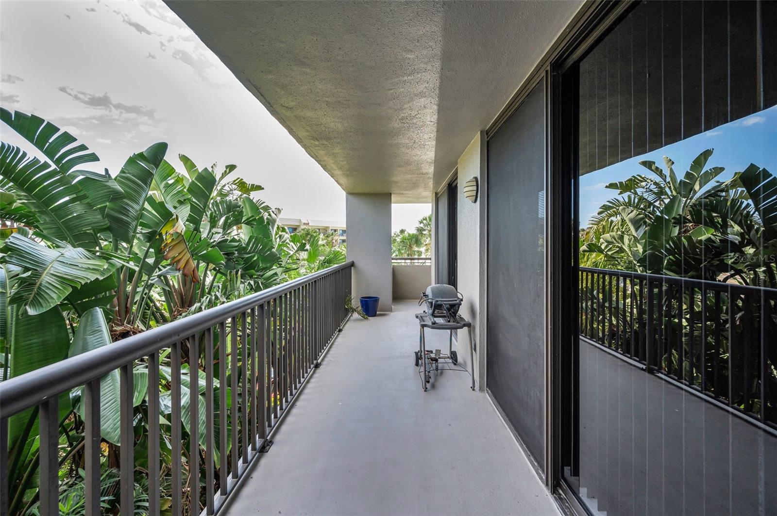 DANS ISLAND ON SAND KEY CONDO - Residential
