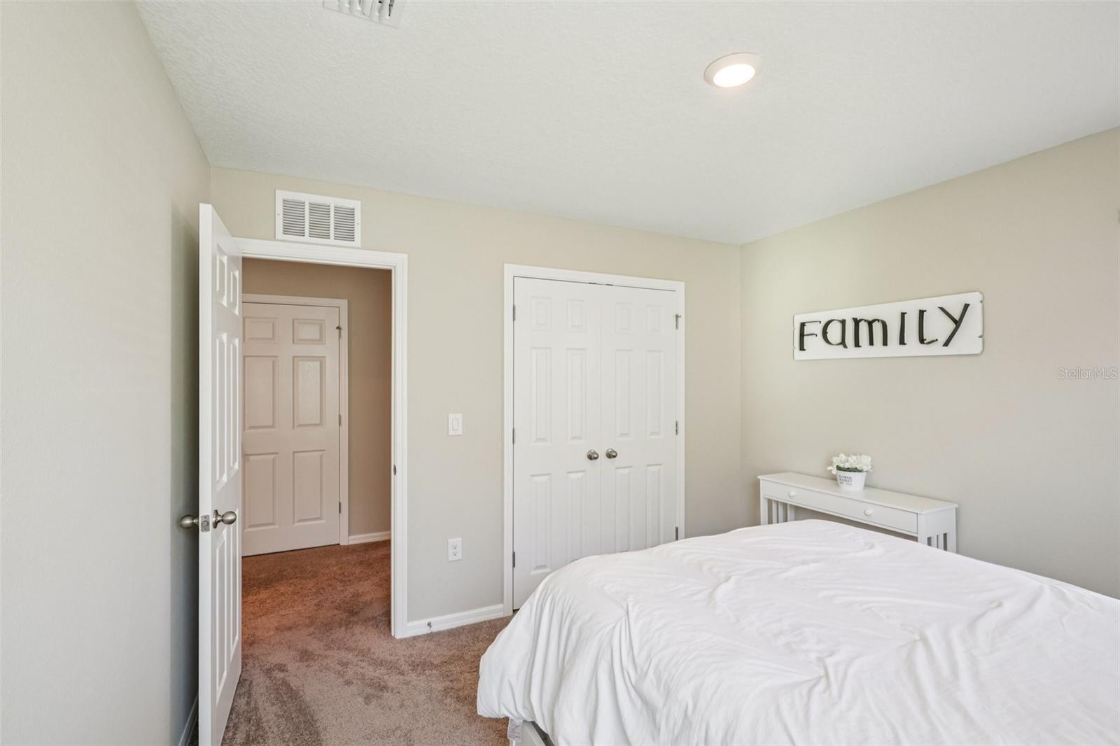 HINTON HAWKSTONE PH 1A2 - Residential