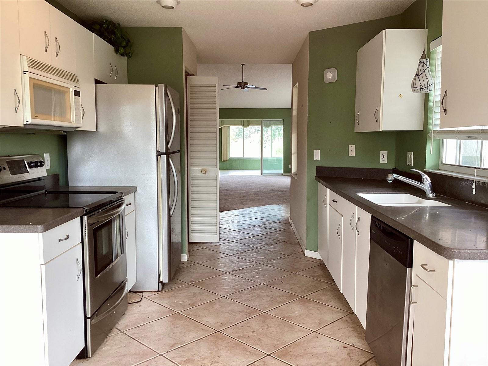 WATERFORD/ASHLEY PLACE - Residential