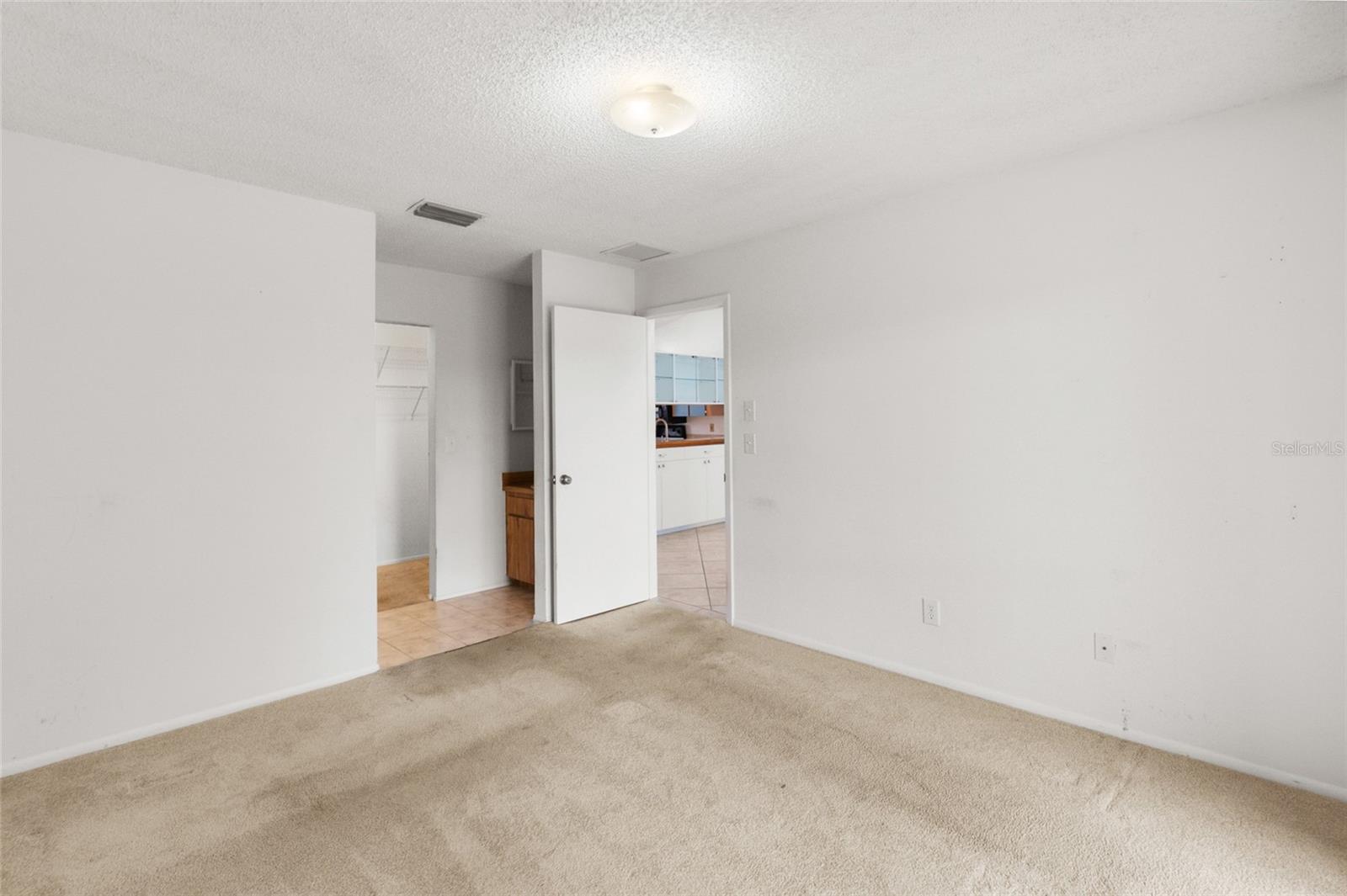 SUN KETCH CONDO - Residential