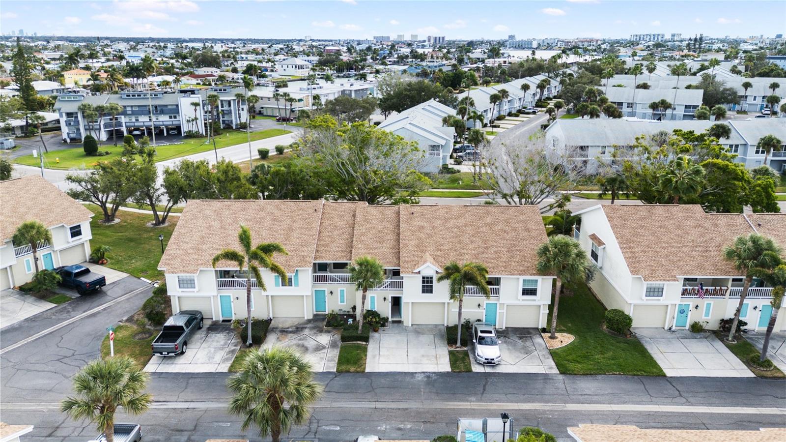 SUN KETCH CONDO - Residential