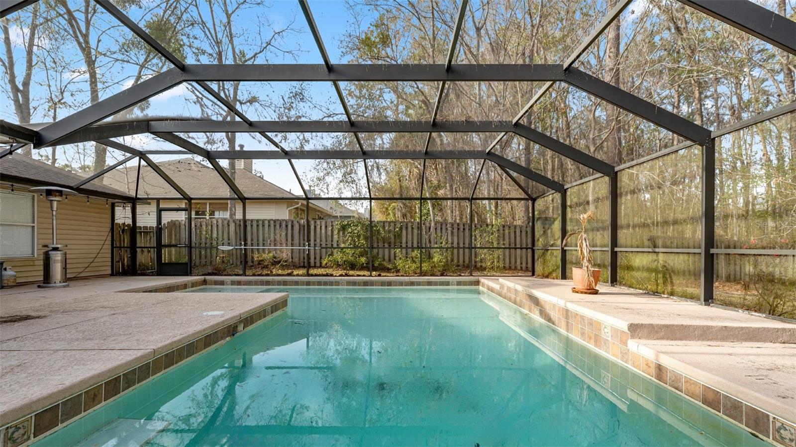 BROADMOOR - Residential