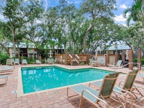 A home in PALM HARBOR