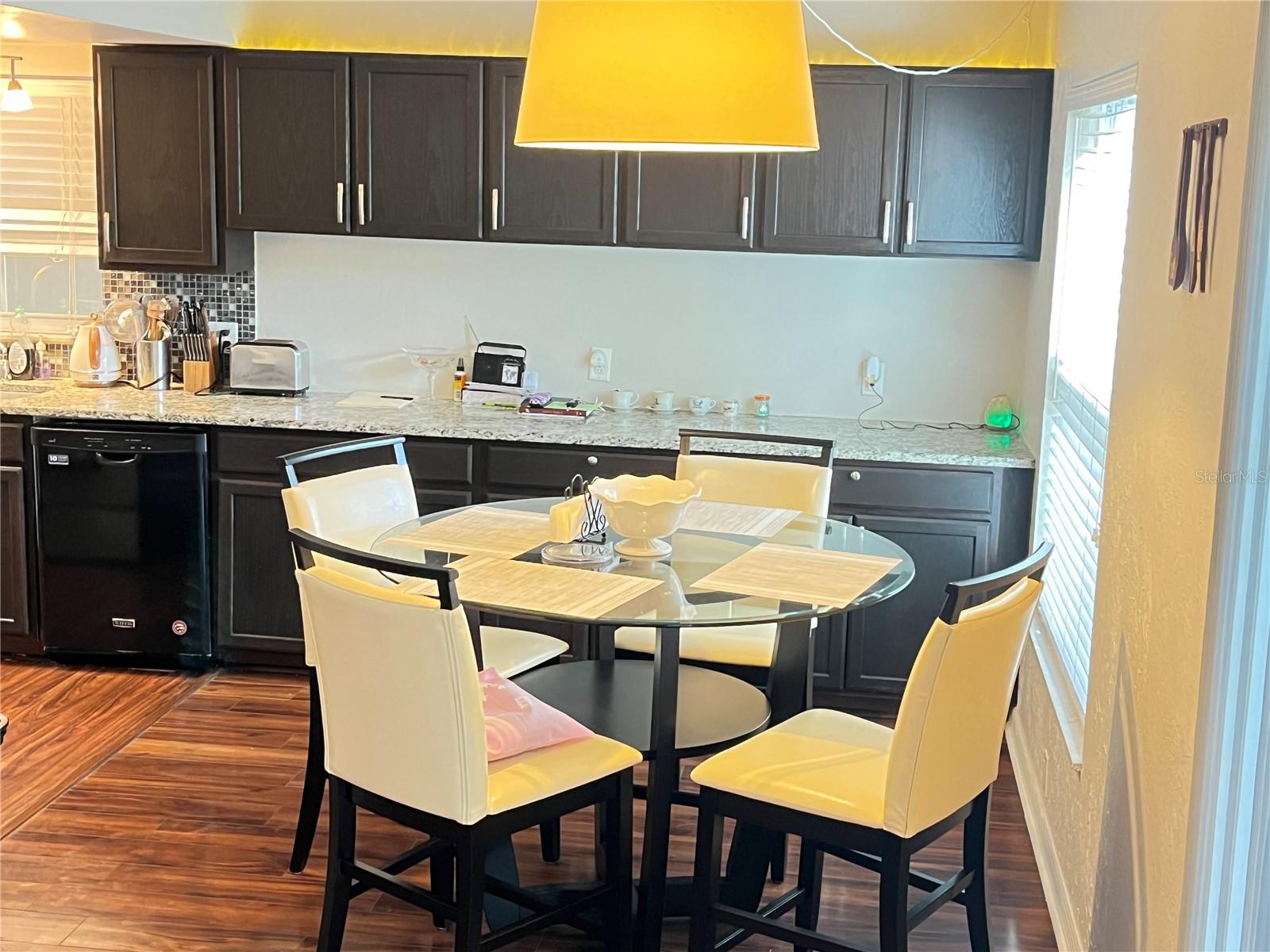 WINDMEADOWS VILLAGE 4 - Residential