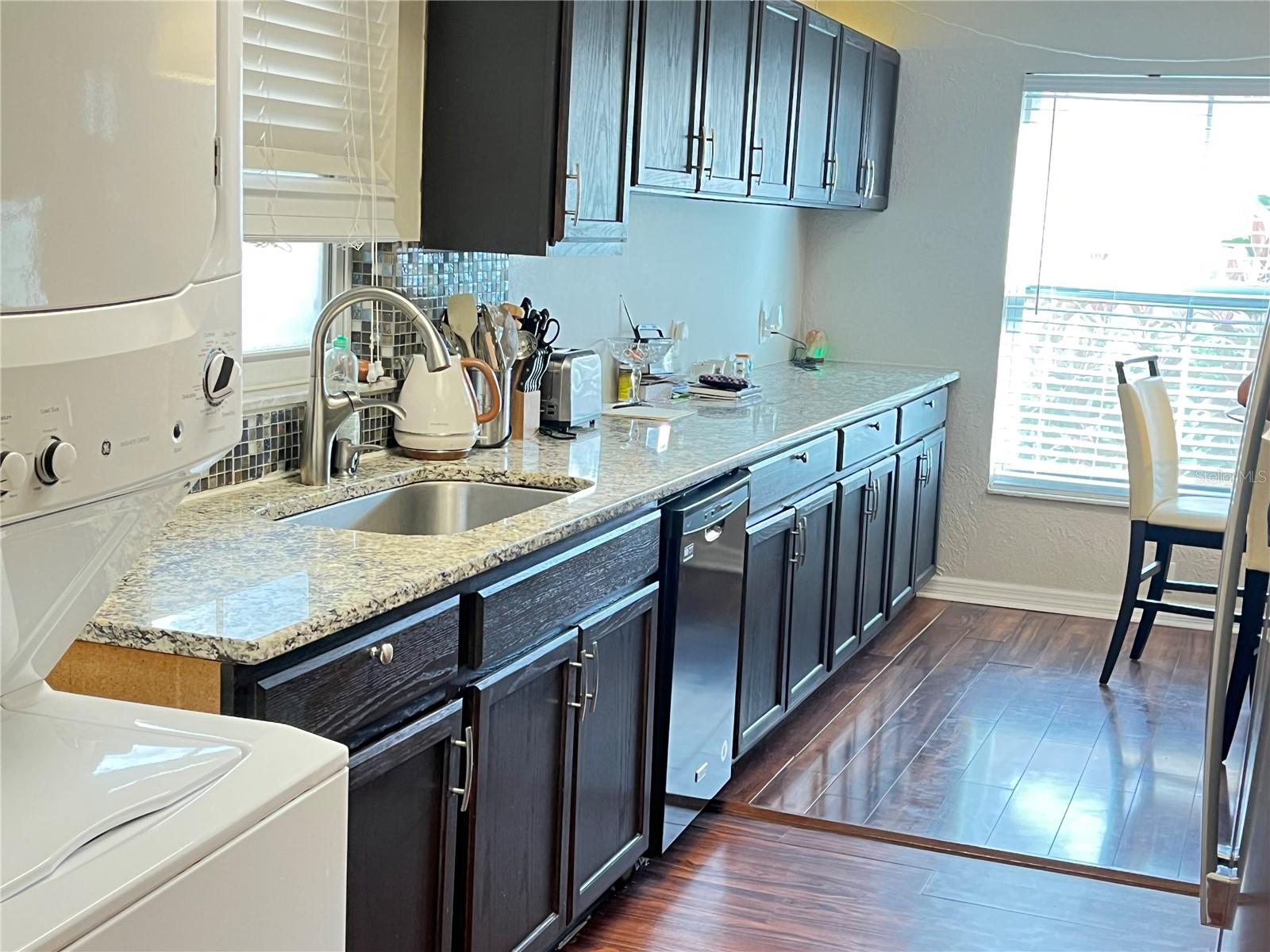 WINDMEADOWS VILLAGE 4 - Residential