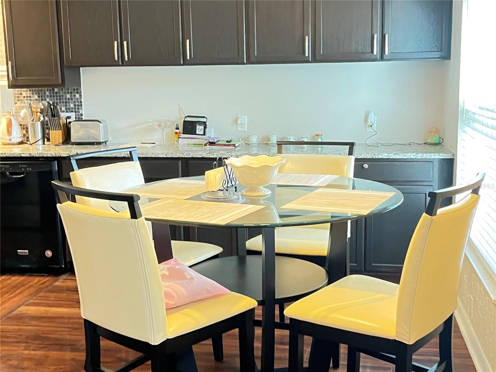 WINDMEADOWS VILLAGE 4 - Residential