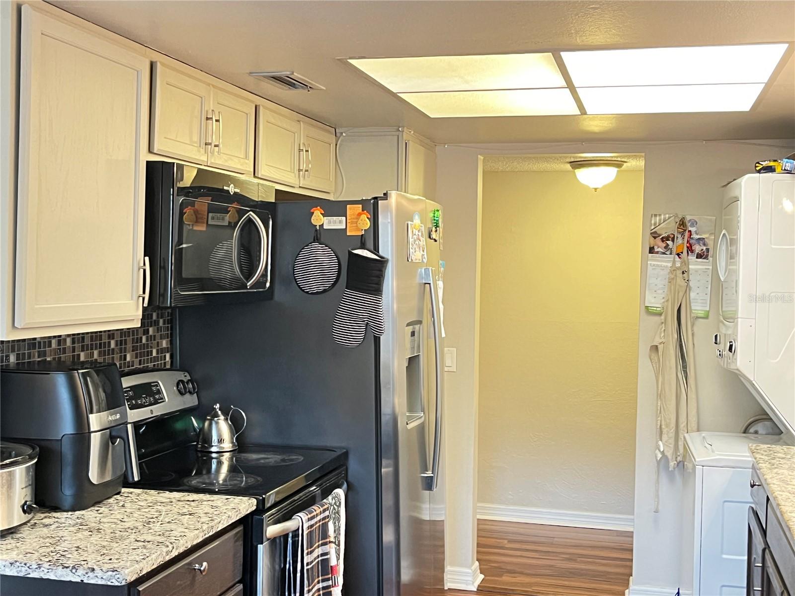 WINDMEADOWS VILLAGE 4 - Residential