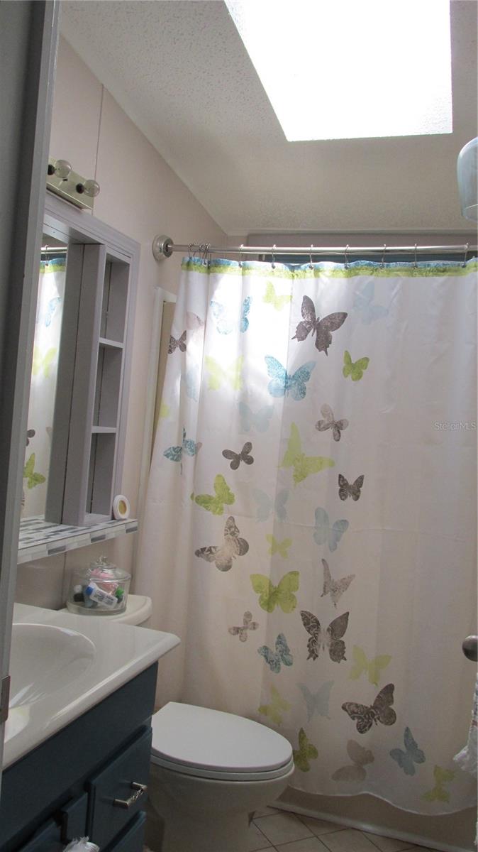 SWEETWATER GOLF & TENNIS CLUB ADD 01 - Residential