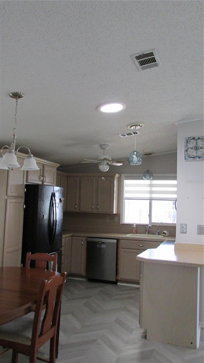 SWEETWATER GOLF & TENNIS CLUB ADD 01 - Residential