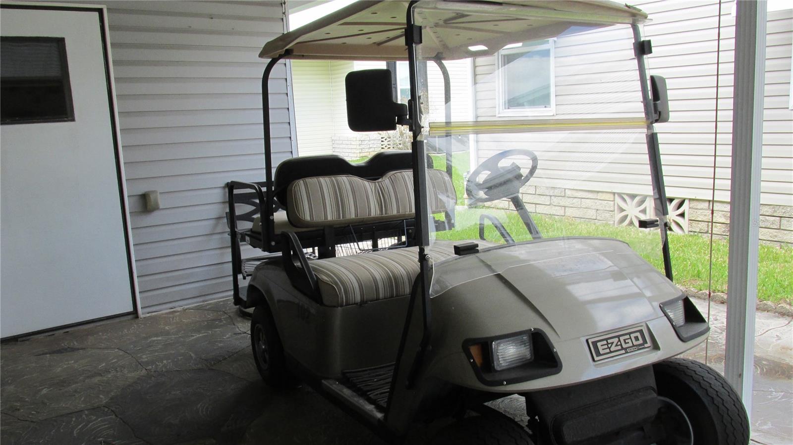 SWEETWATER GOLF & TENNIS CLUB ADD 01 - Residential