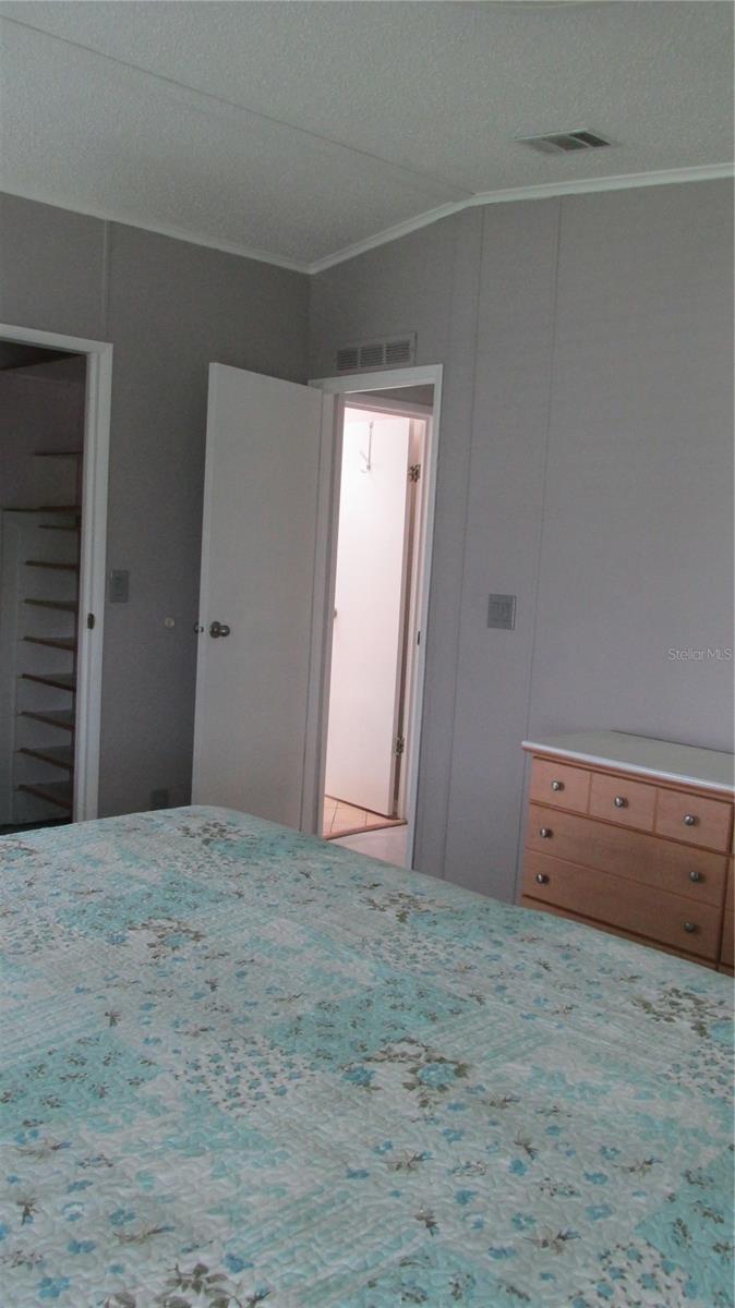 SWEETWATER GOLF & TENNIS CLUB ADD 01 - Residential