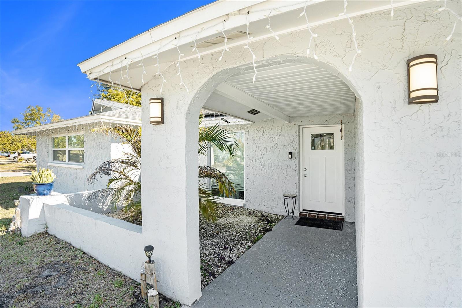 11828 BINGHAM DRIVE