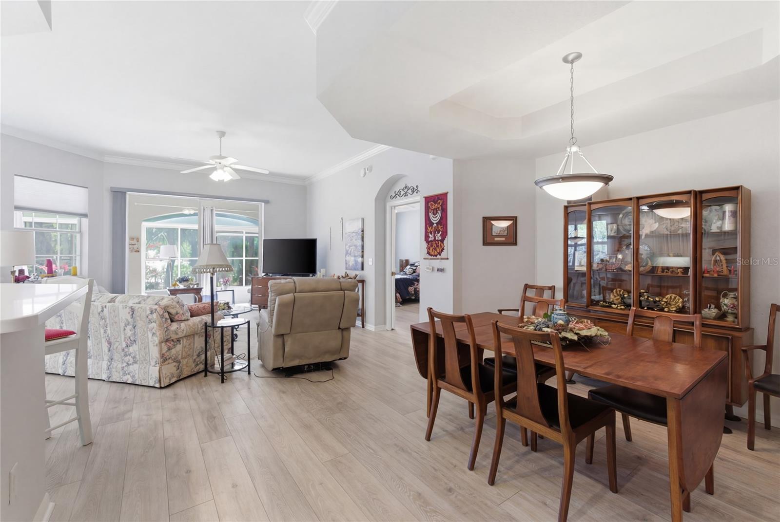 THE VILLAS AT VENICE - Residential