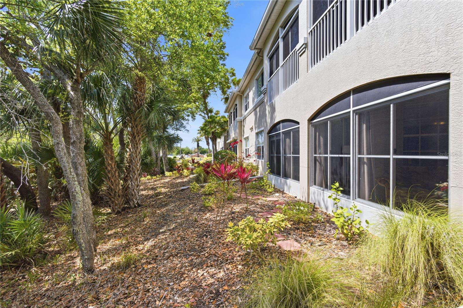 THE VILLAS AT VENICE - Residential