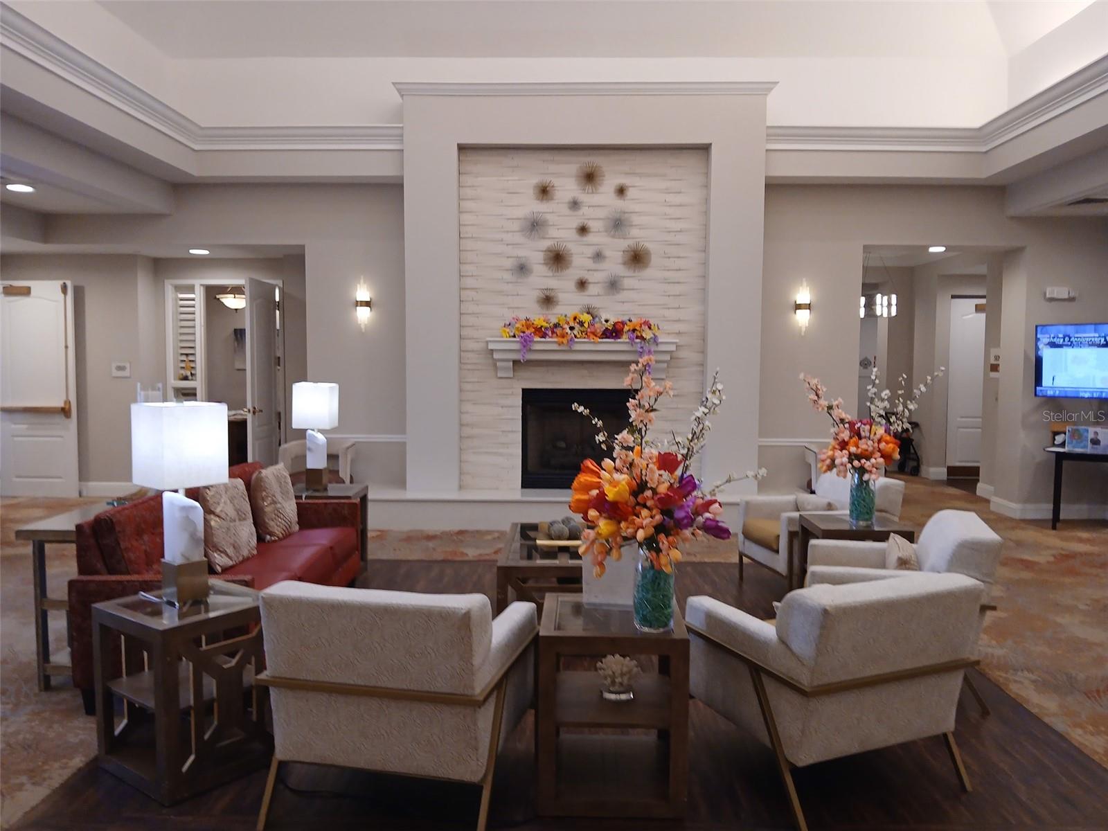 THE VILLAS AT VENICE - Residential