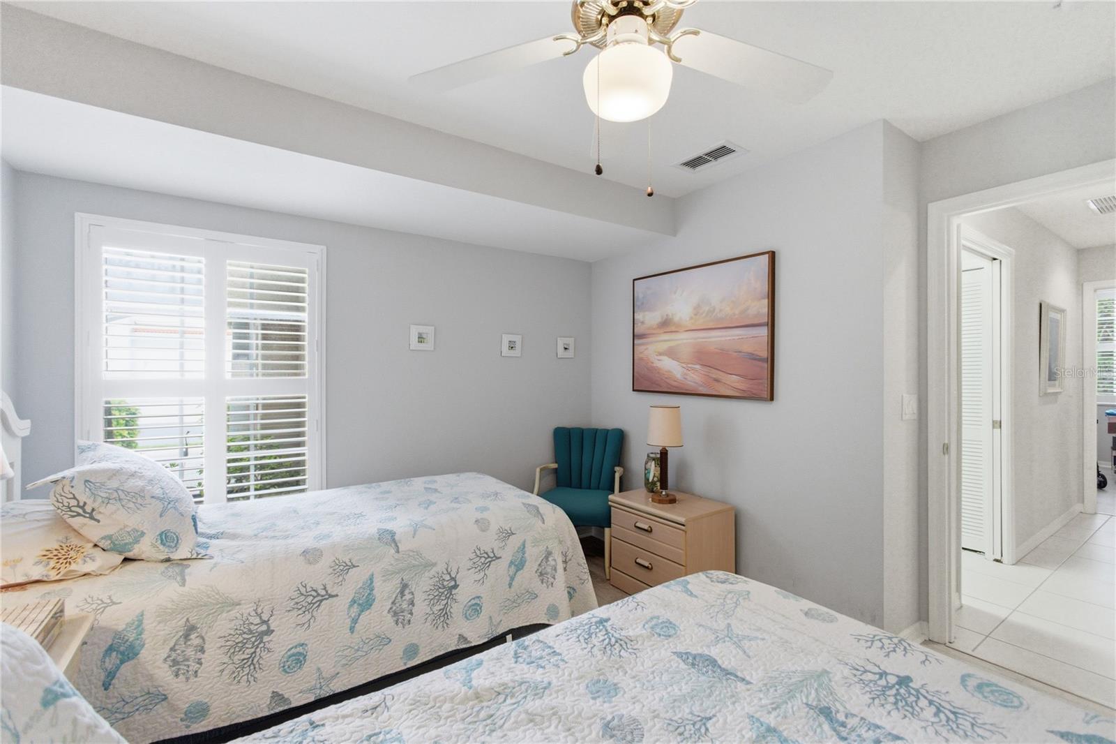 THE VILLAS AT VENICE - Residential