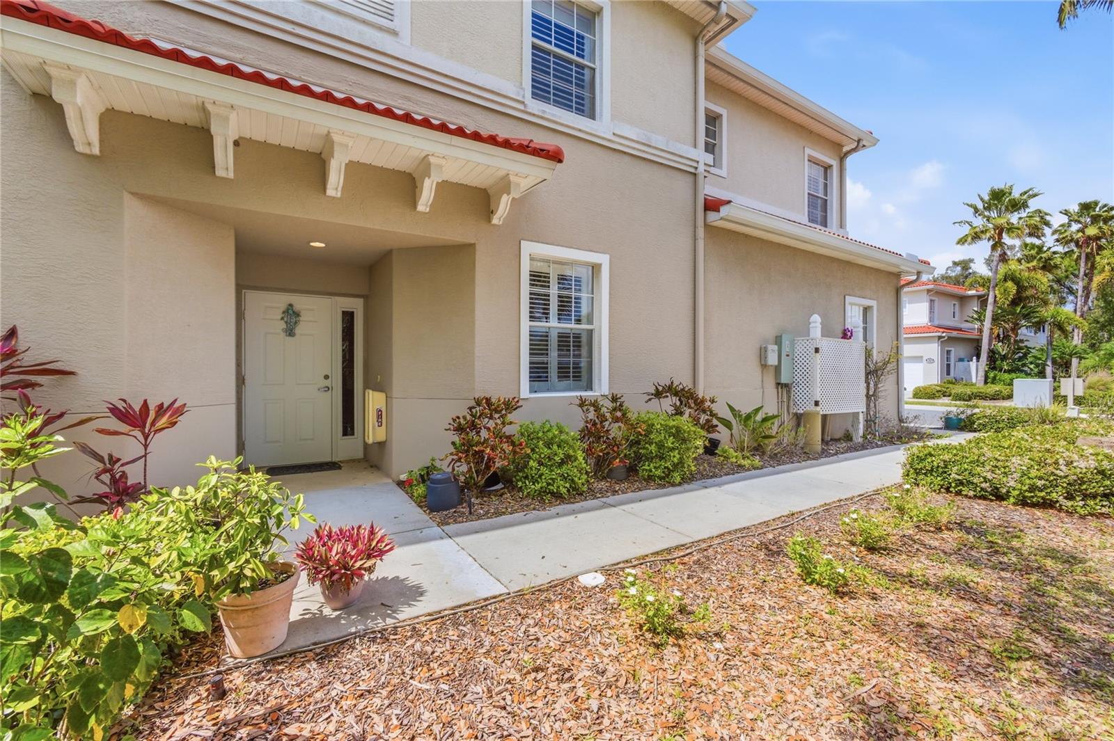 THE VILLAS AT VENICE - Residential