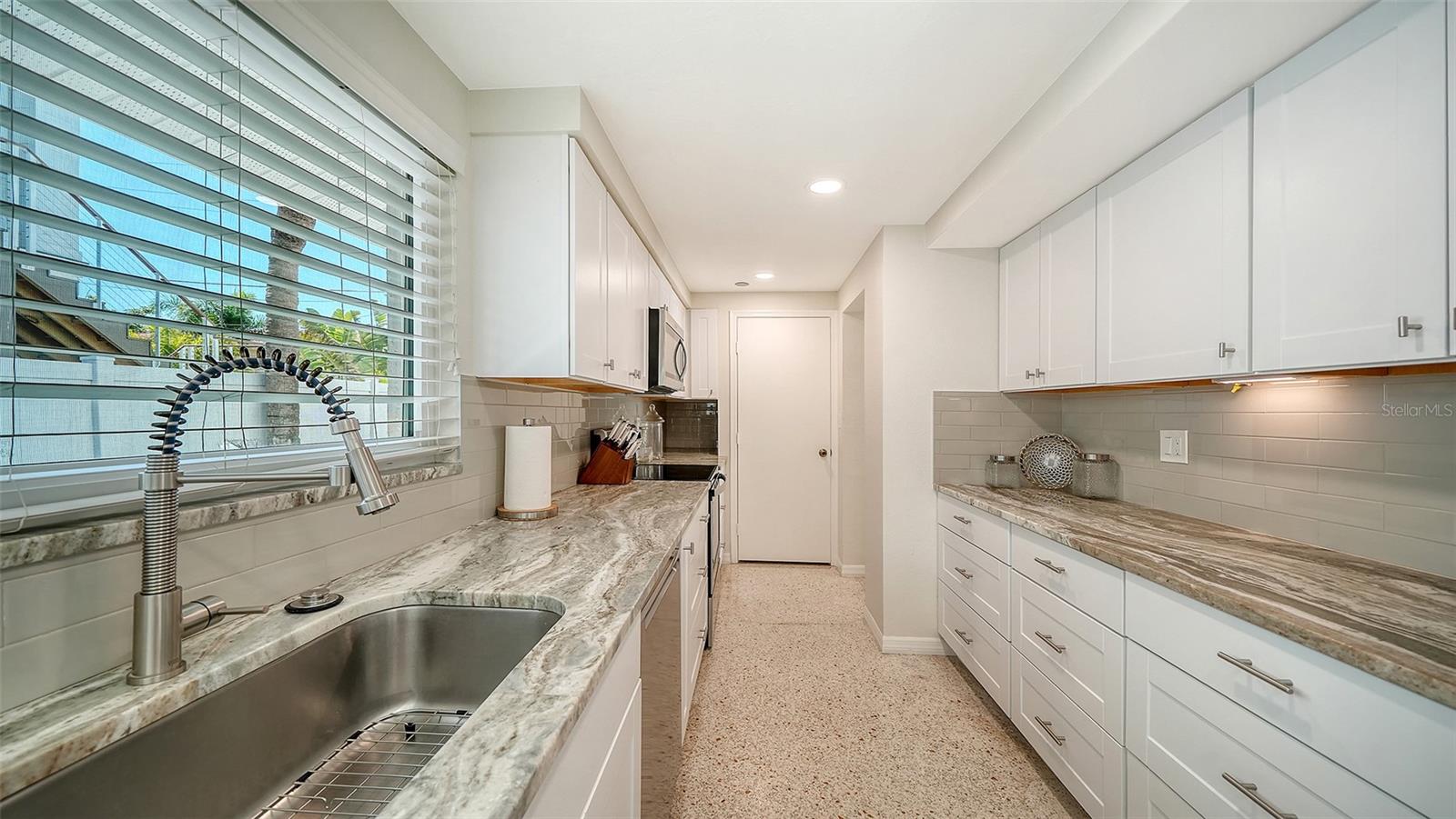 LIDO BEACH DIV B RESUB - Residential