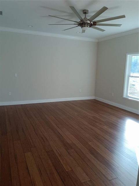 A home in DUNNELLON
