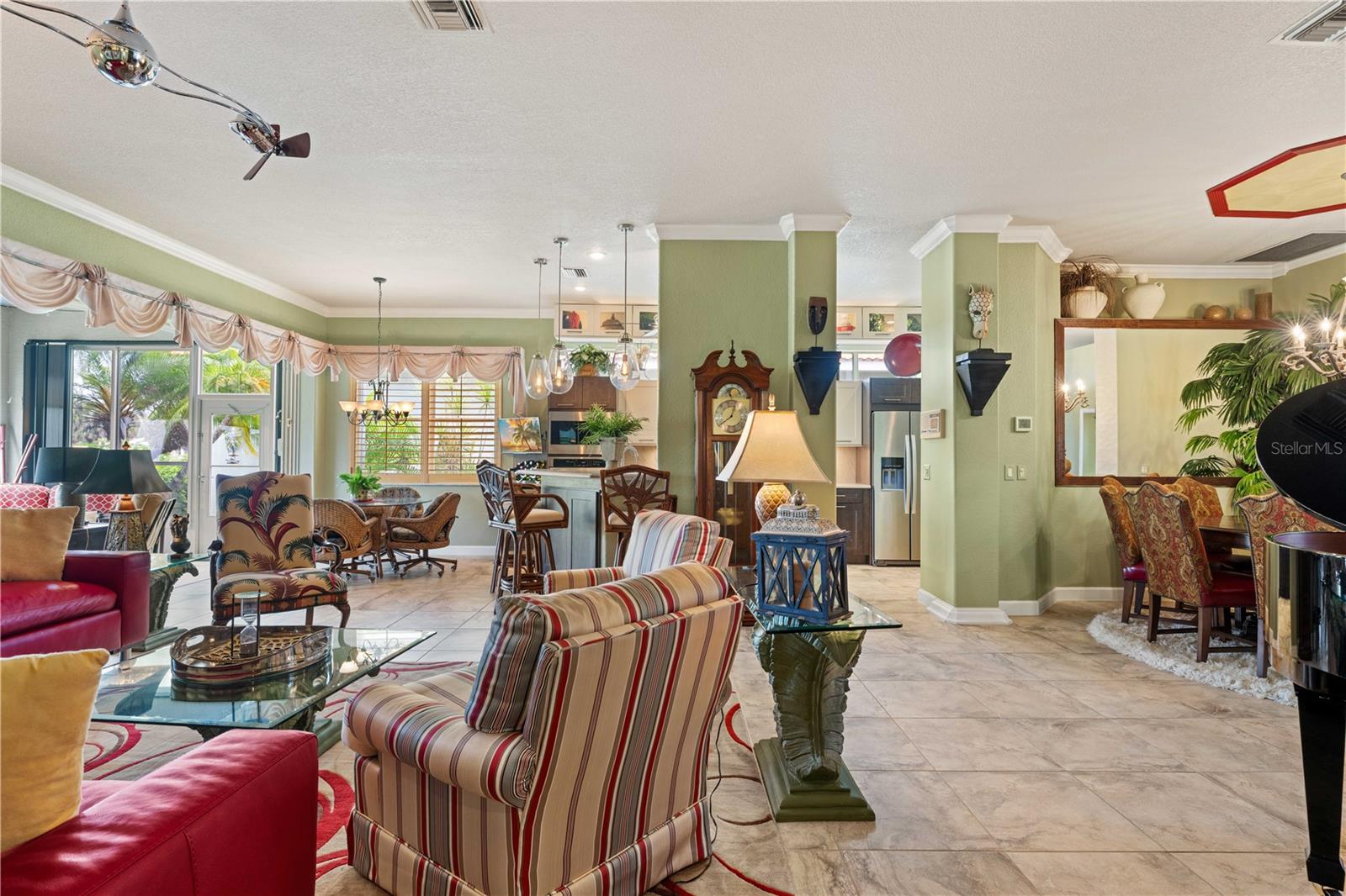 SEMINOLE LAKES PH 01 - Residential