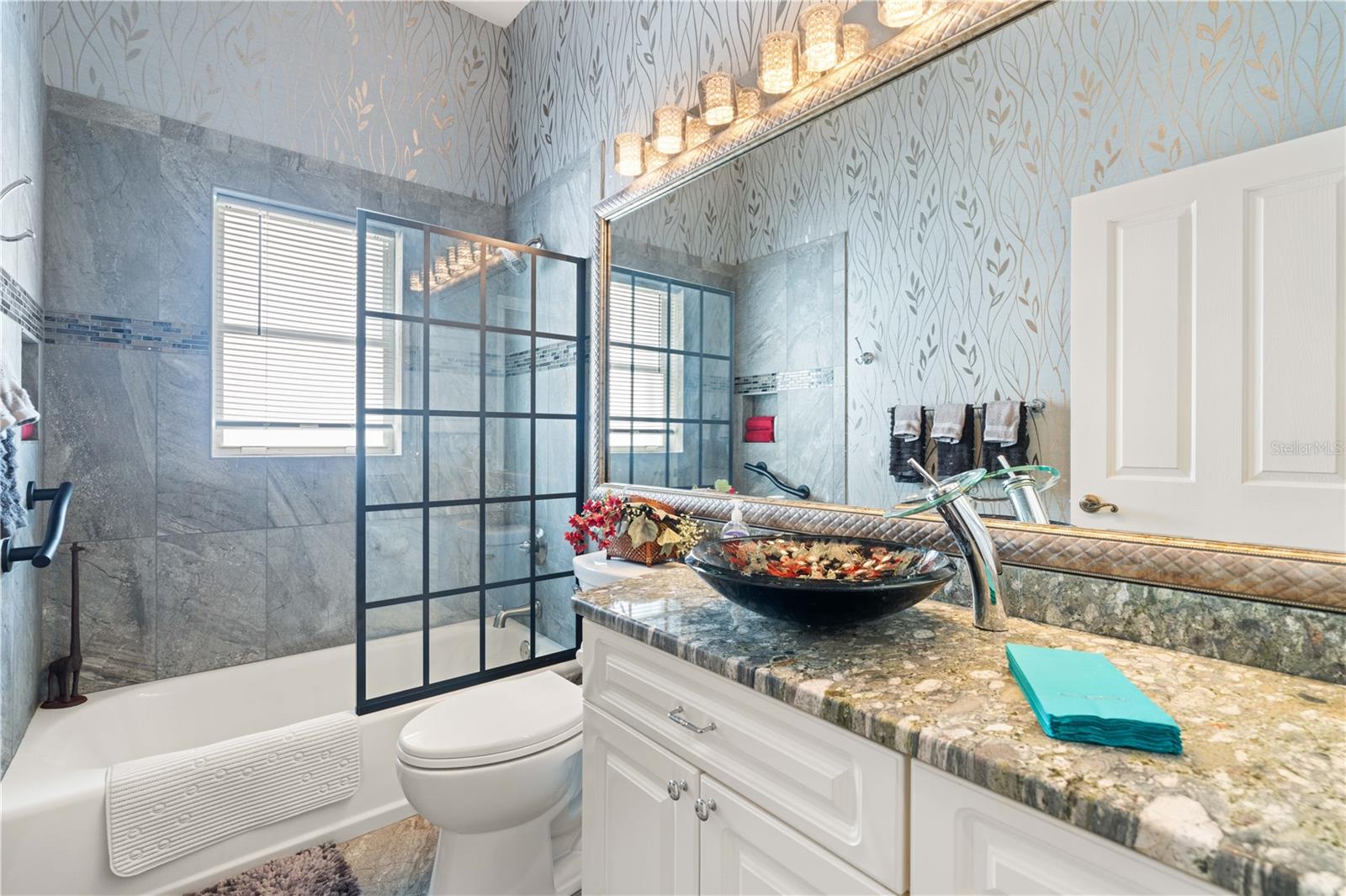 SEMINOLE LAKES PH 01 - Residential
