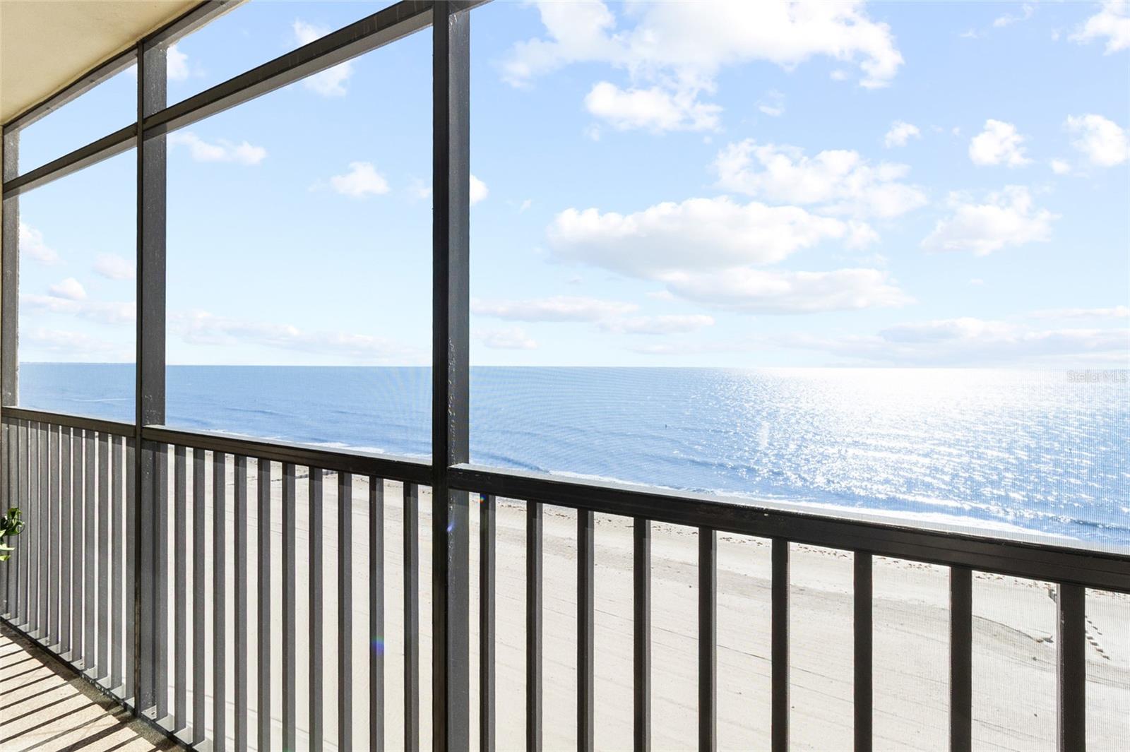 SHORES OF MADEIRA CONDO - Residential