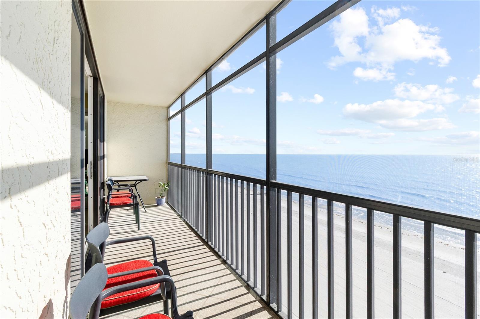 SHORES OF MADEIRA CONDO - Residential