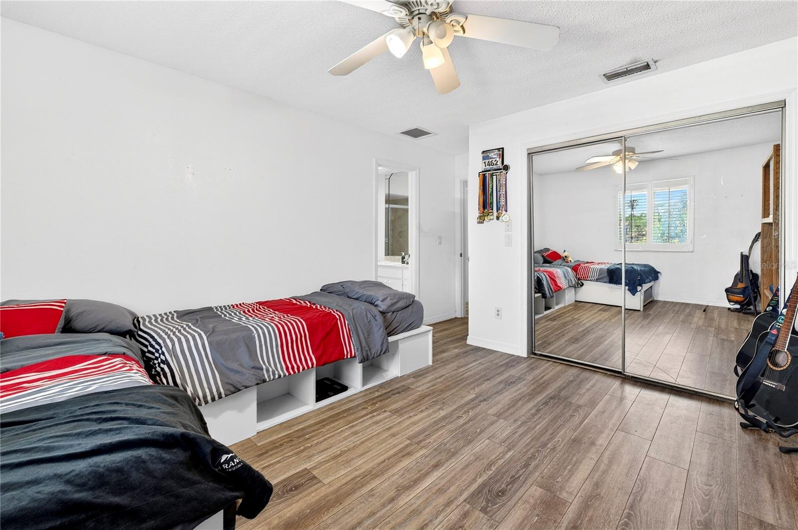 PELICAN BAY PH 03 UNIT 02 - Residential