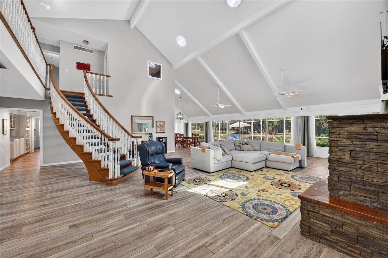 PELICAN BAY PH 03 UNIT 02 - Residential