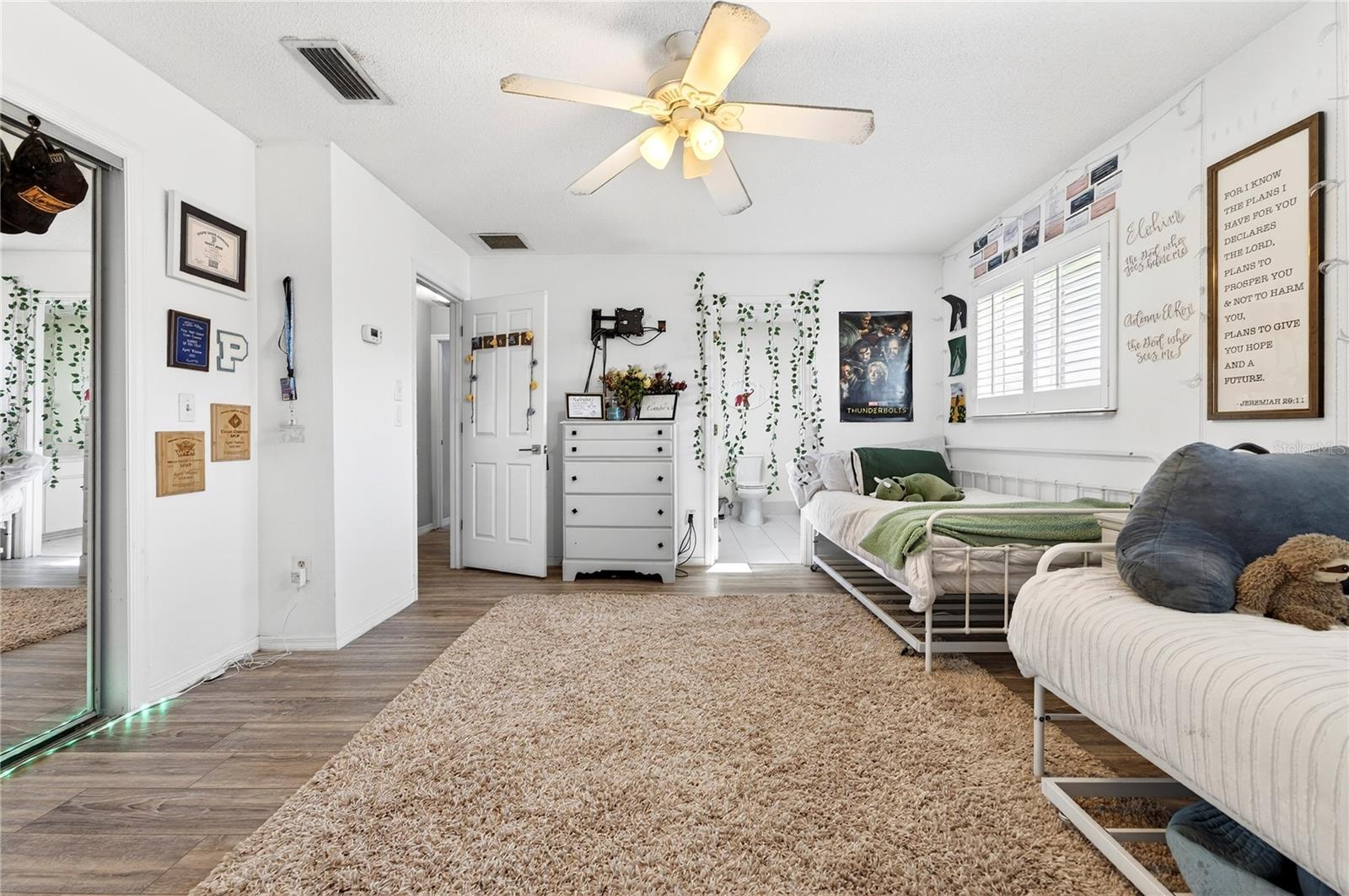 PELICAN BAY PH 03 UNIT 02 - Residential