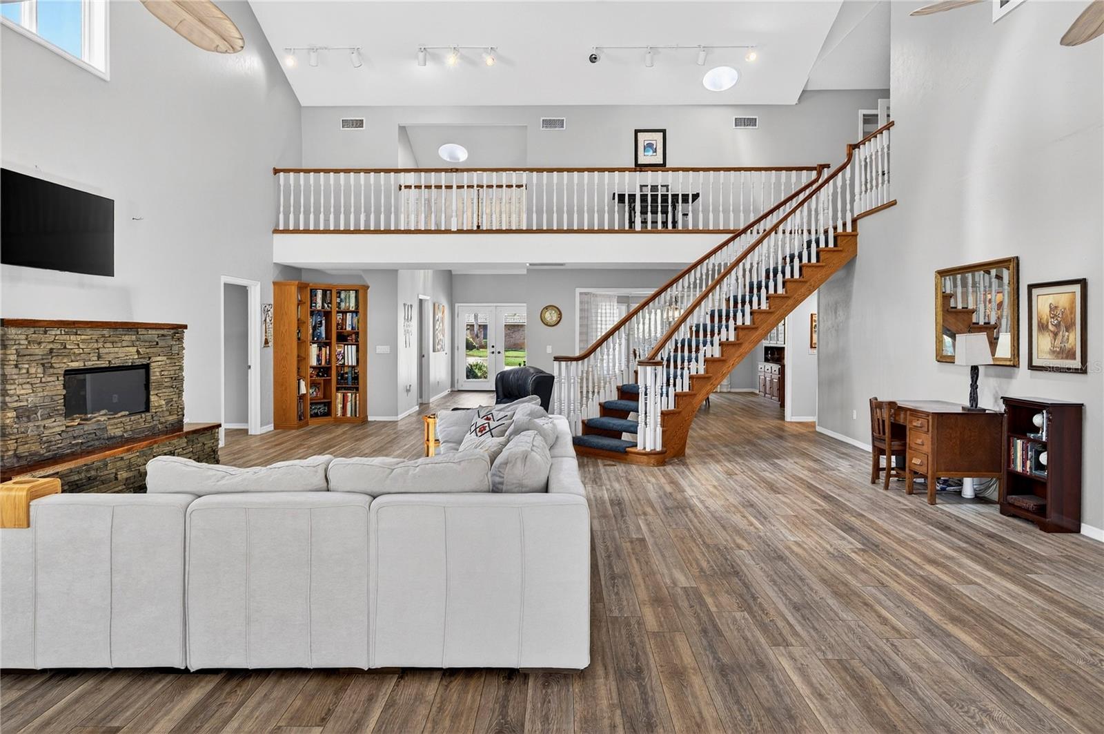 PELICAN BAY PH 03 UNIT 02 - Residential