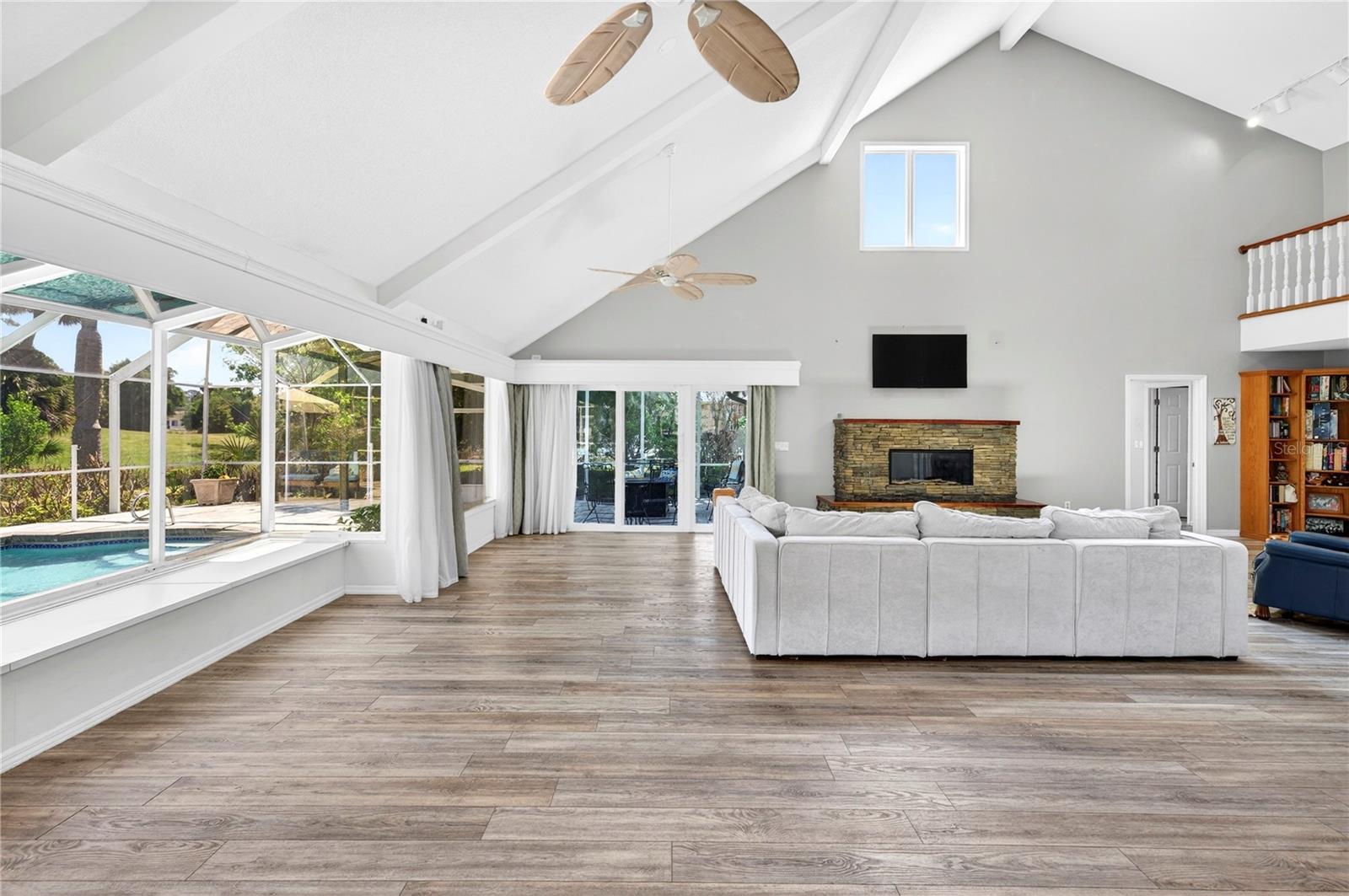 PELICAN BAY PH 03 UNIT 02 - Residential