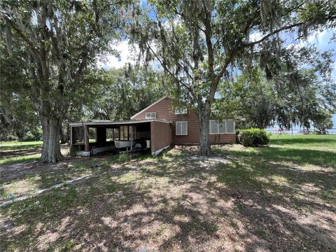 Photo of 1805 S Lake Reedy Blvd, Frostproof, FL 33843 (MLS # P4935165) Photo of 1805 S Lake Reedy Blvd, Frostproof, FL 33843 (MLS # P4935165)