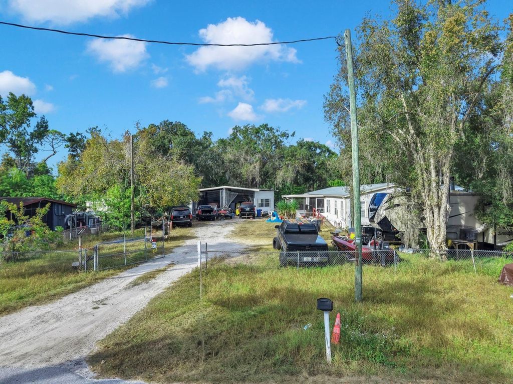 Photo of 601 8th Court SE, Ruskin, FL 33570 (MLS # TB8447670)