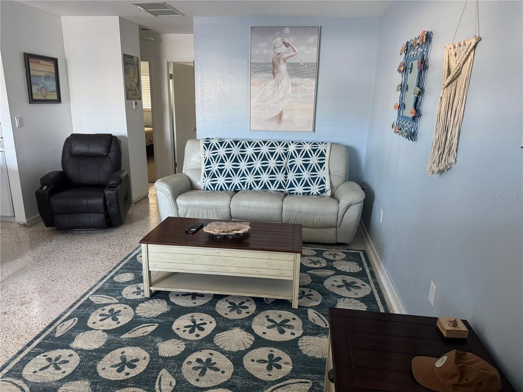 Photo of 525 Manatee Court #21, Venice, FL 34285 (MLS # TB8488628)