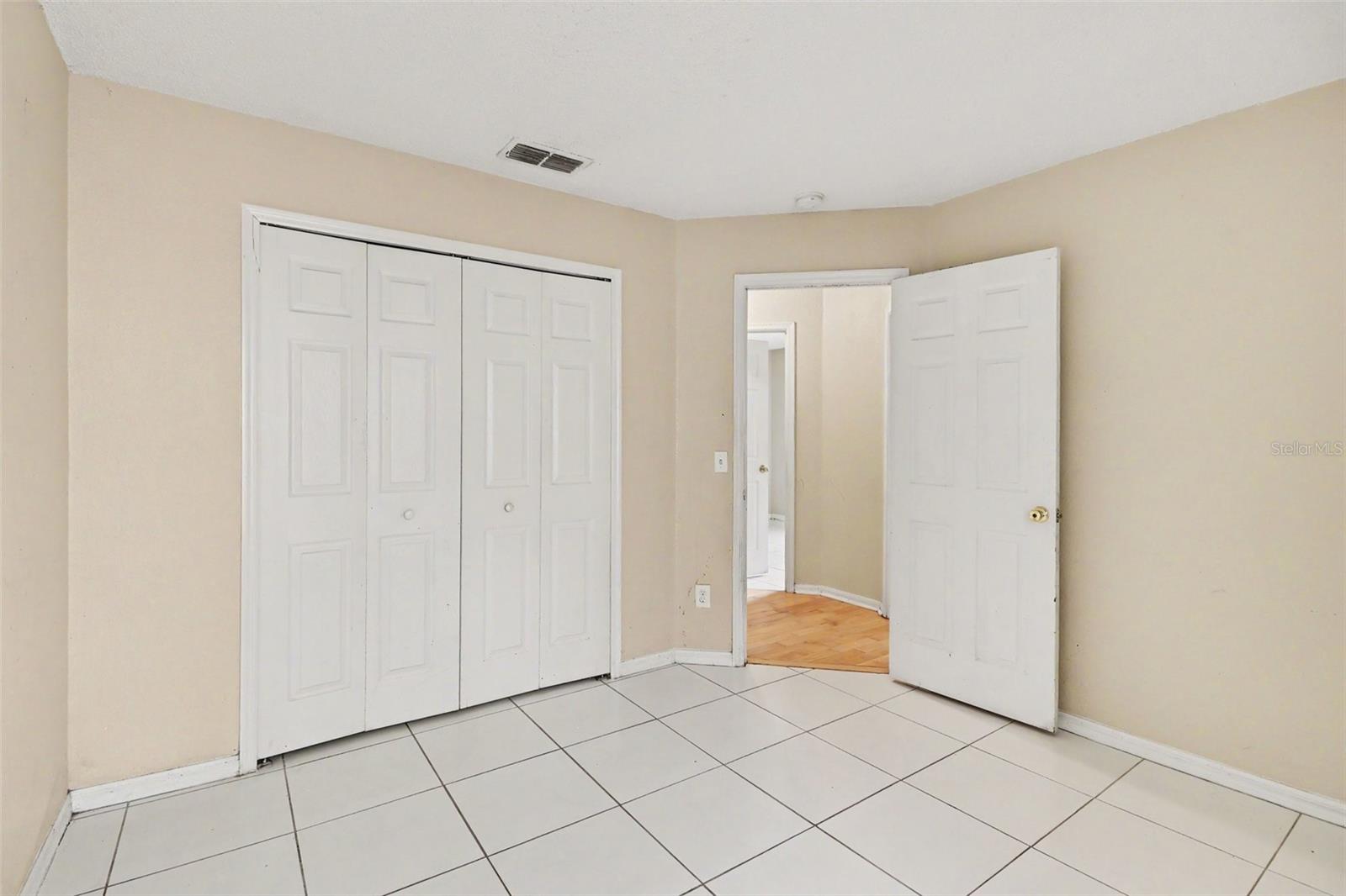 PARK AVE PINES - Residential