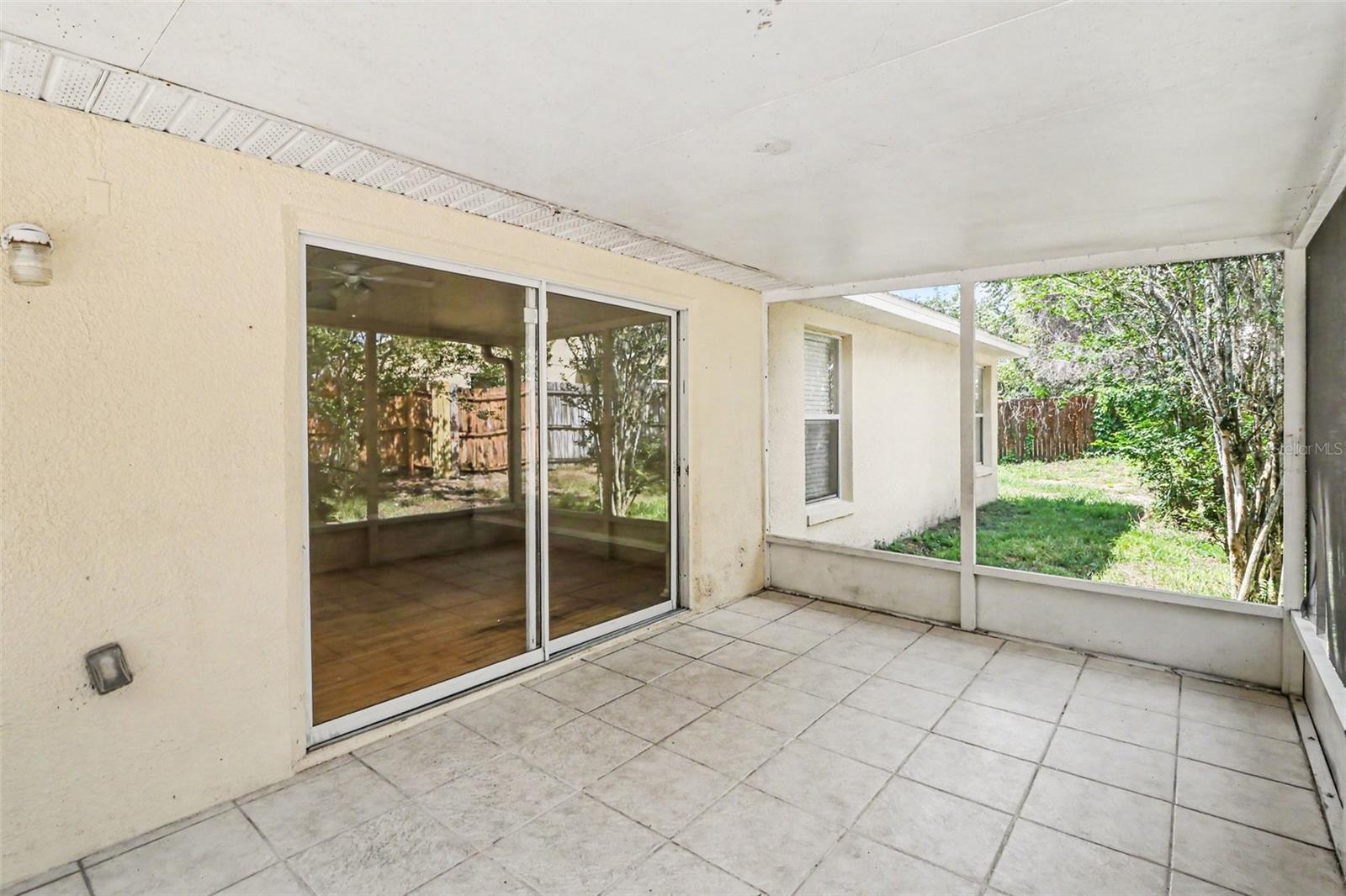 PARK AVE PINES - Residential