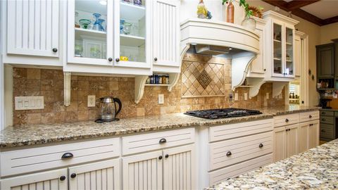 Tiny photo for 1198 SW 104th Street Road, Ocala, FL 34476 (MLS # OM709610)