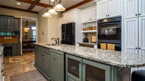 Tiny photo for 1198 SW 104th Street Road, Ocala, FL 34476 (MLS # OM709610)