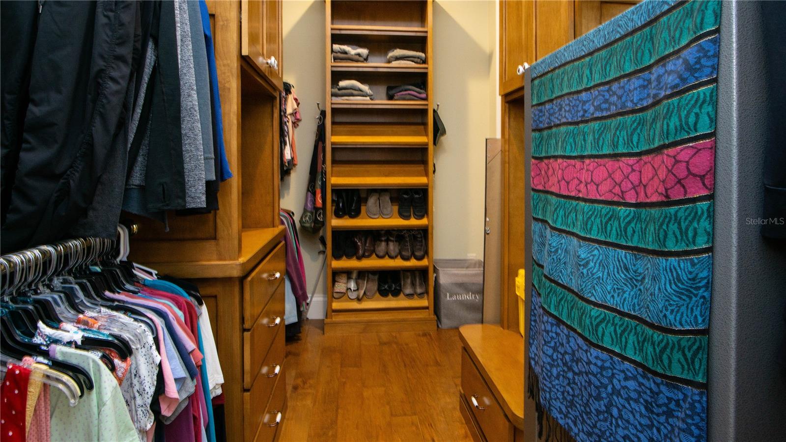 EQUINE ESTATE - Residential